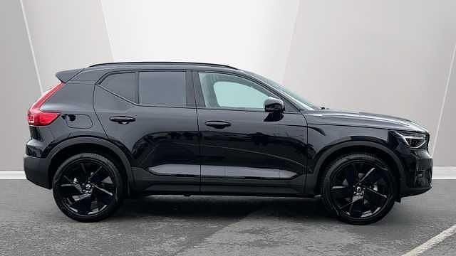 Used Volvo XC40 Plus 194 HP (142 kW) 2026 SUV