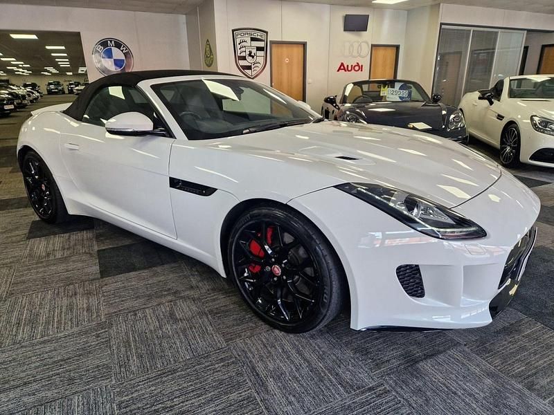 Used Jaguar F-Type Supercharged 380 HP (279 kW) 2015 White Cabriolet