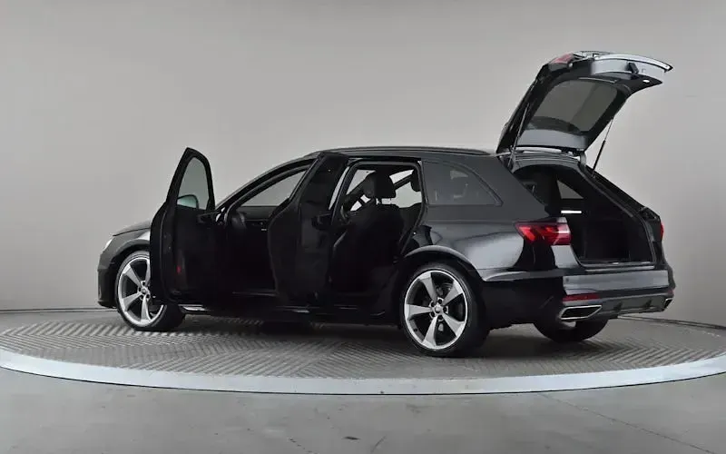 Used Audi A4 Black Edition 150 HP (110 kW) 2021 Black Estate