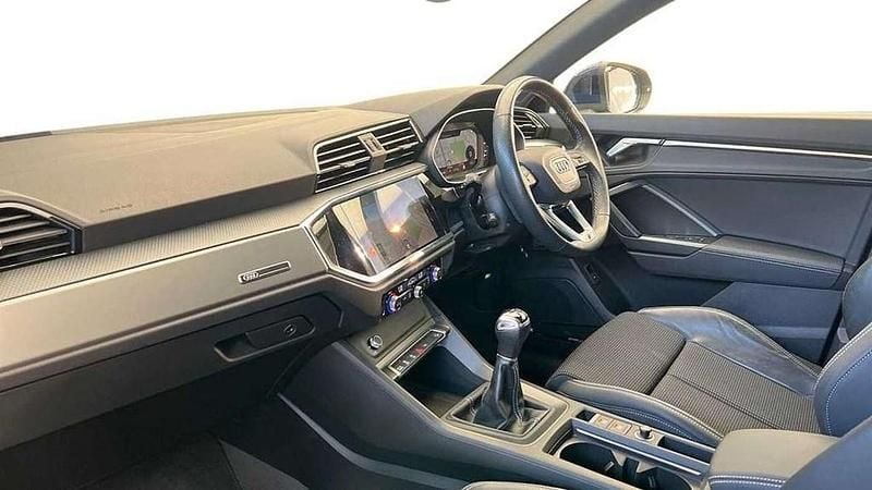 Used Audi Q3 S-Line 147 HP (108 kW) 2023 Blue SUV