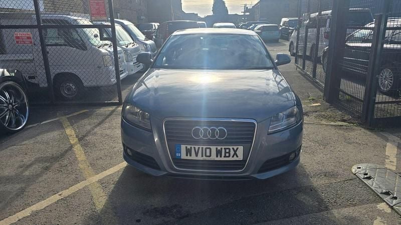 Used Audi A3 Sportback Sport 140 HP (102 kW) 2010 Blue Hatchback