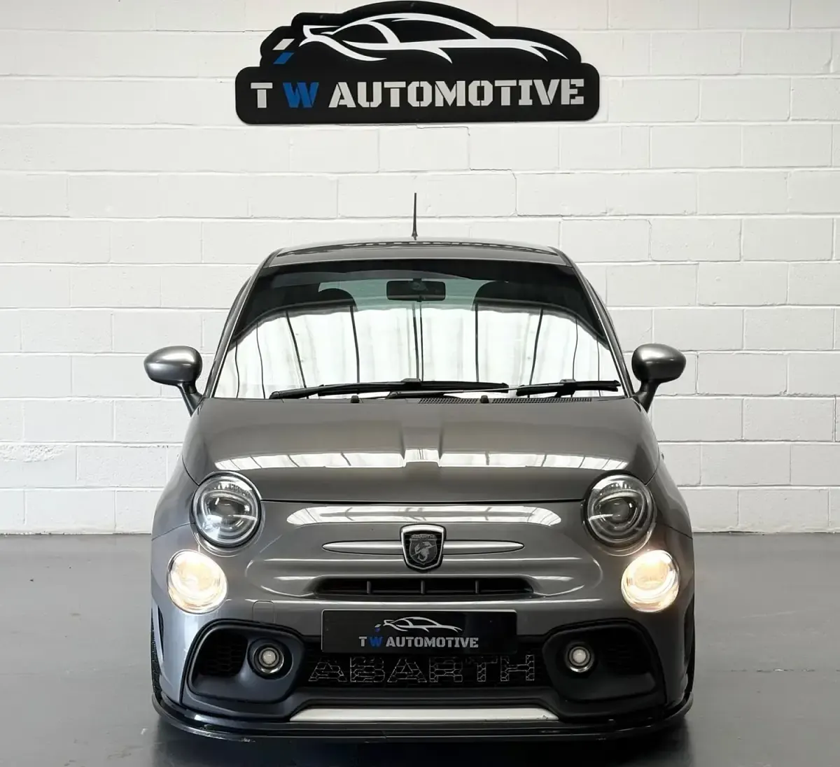 Used Abarth 595 Turismo 165 HP (121 kW) 2018 Grey Hatchback