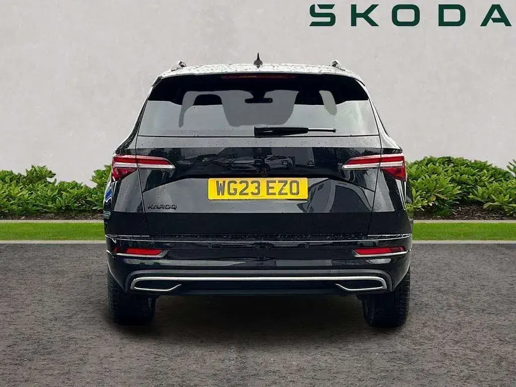 Used Skoda Karoq SportLine 150 HP (110 kW) 2023 Black SUV