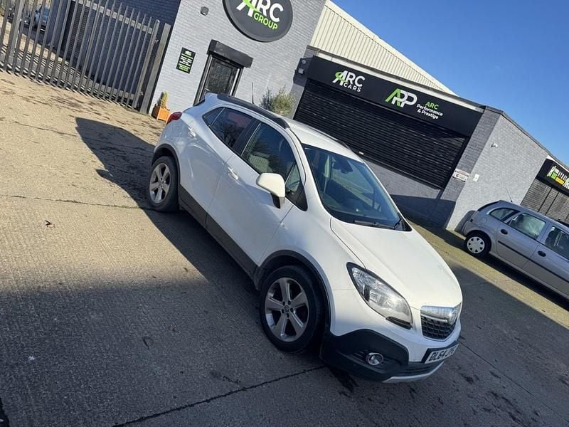 Used Vauxhall Mokka 2015 White SUV