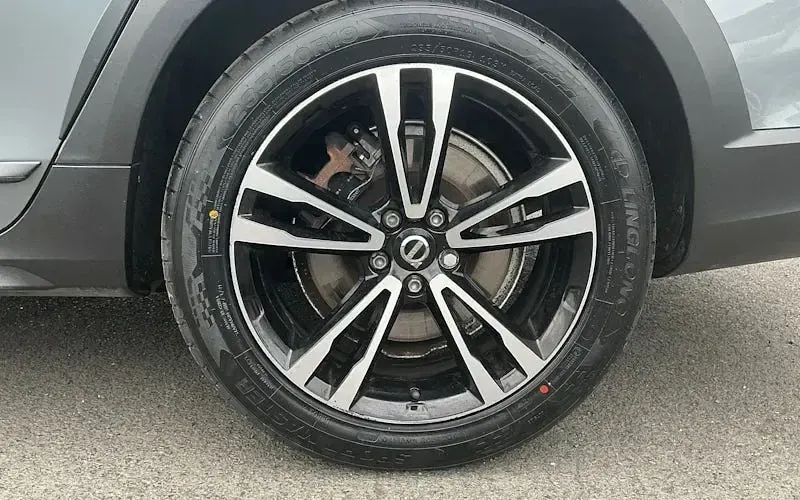 Used Volvo V90 CC Plus 190 HP (139 kW) 2020 Grey Estate