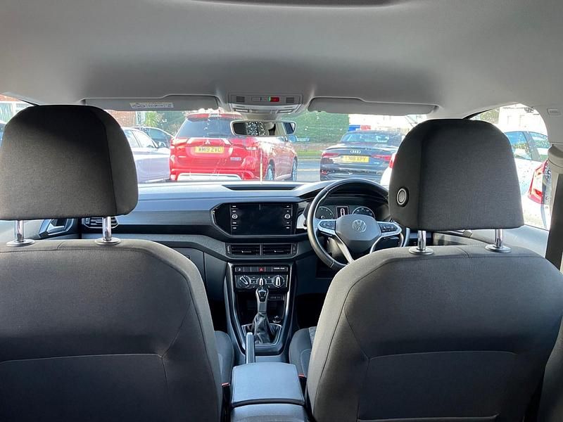 Used VW T-Cross SE 110 HP (80 kW) 2020 Blue SUV