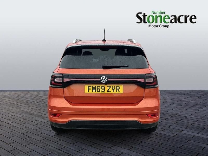 Used VW T-Cross R-line 115 HP (84 kW) 2020 Orange SUV