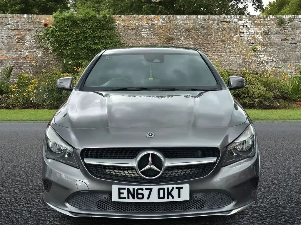 Used Mercedes CLA200 136 HP (100 kW) 2018 Grey Coupe