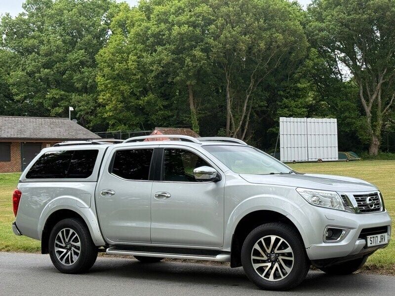 Silver Used 2017 Nissan Navara Tekna Pickup | £8,995 (Fair price) - Image 1/4