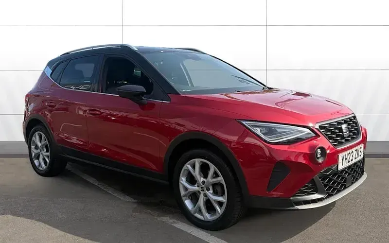 Used Seat Arona FR 110 HP (80 kW) 2023 SUV