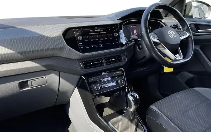 Used VW T-Cross R-line 110 HP (80 kW) 2024 SUV