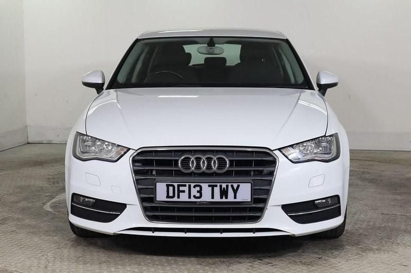 Used Audi A3 Design 2013 White Hatchback