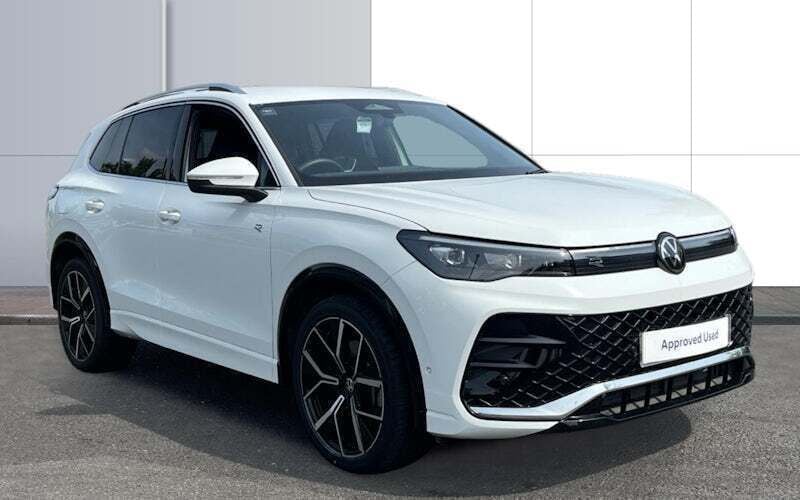 Used 2026 VW Tiguan R-line SUV | £33,744 (Fair price) - Image 1/4