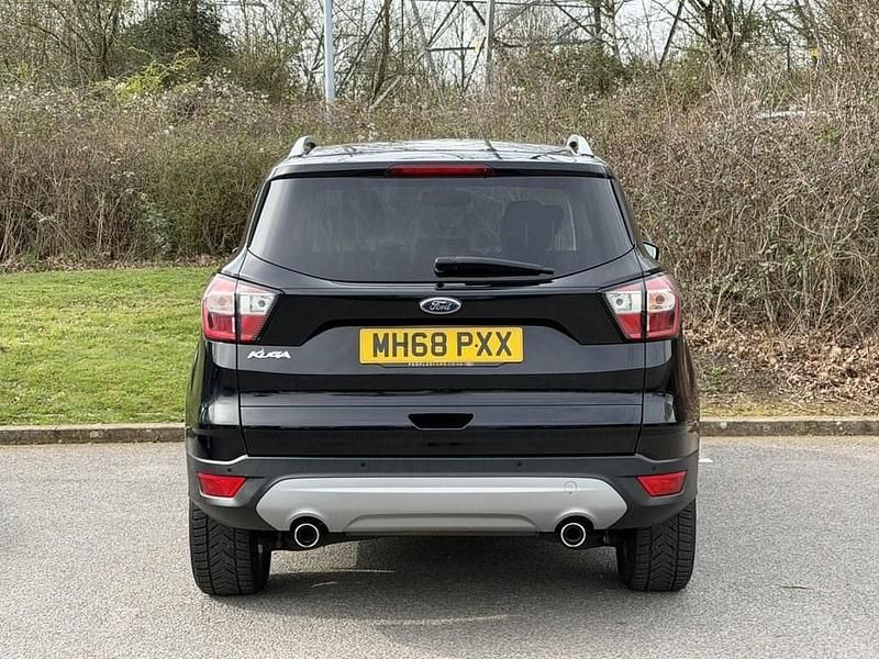 Used Ford Kuga Titanium 150 HP (110 kW) 2019 Black SUV
