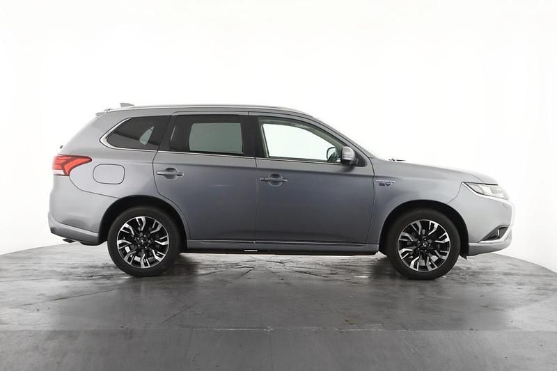 Used Mitsubishi Outlander P-HEV 2016 Grey Estate