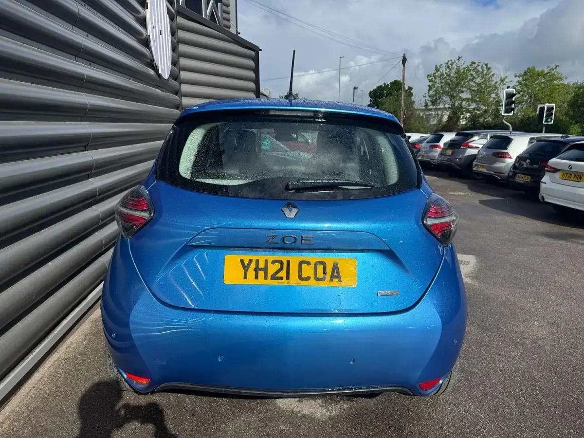 Używany Renault Zoe Iconic 100 kW (136 KM) 2021 Niebieski Hatchback