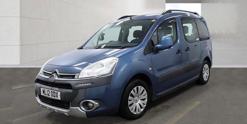 Used Citroën Berlingo XTR 90 HP (66 kW) 2012 Blue MPV