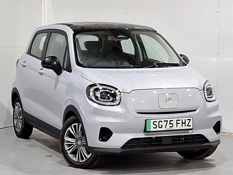 New Leapmotor T03 69 kW (95 HP) 2025 Silver Hatchback