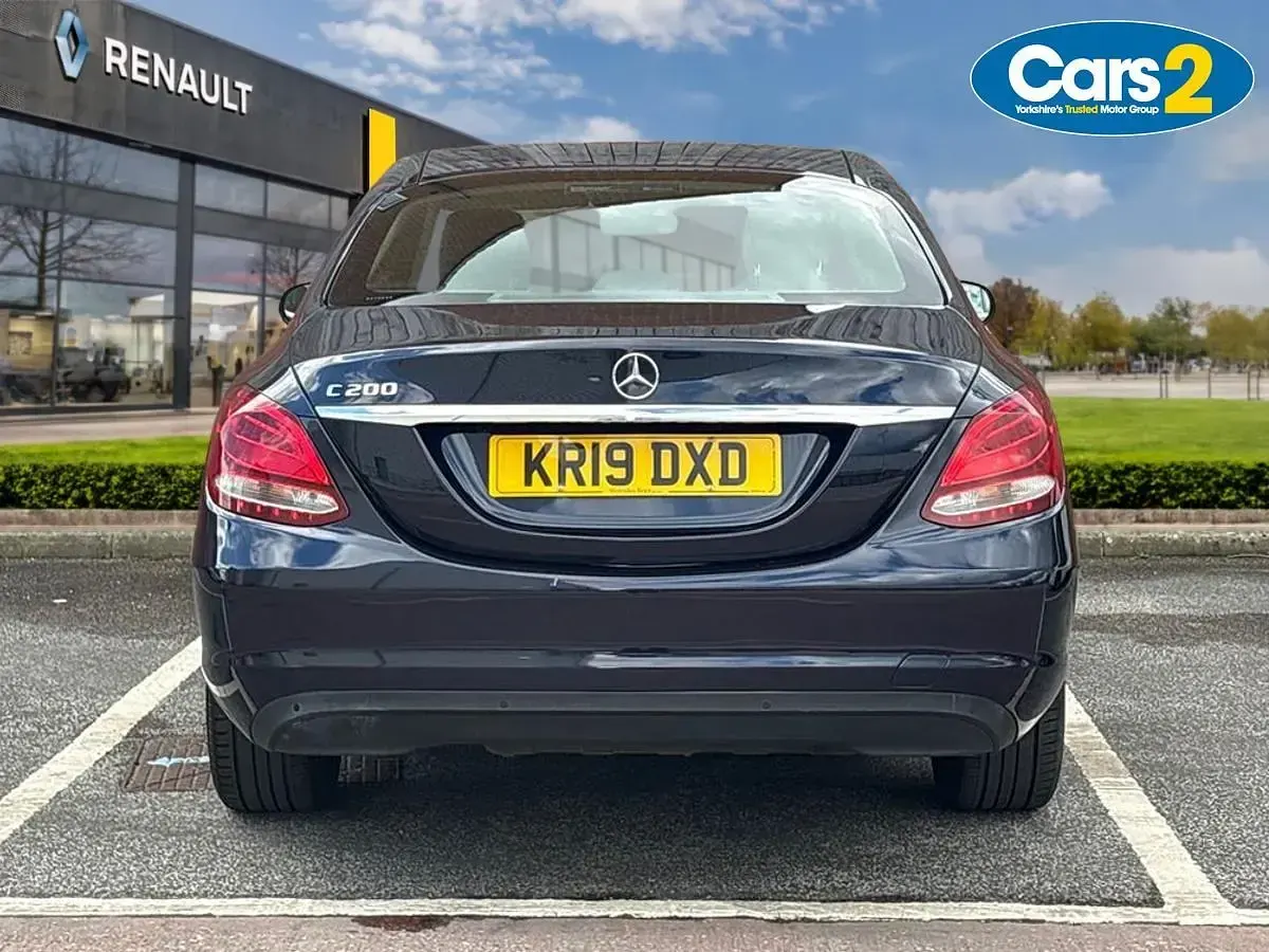 Second-hand Mercedes C200 SE 2019 Albastru Berlinǎ