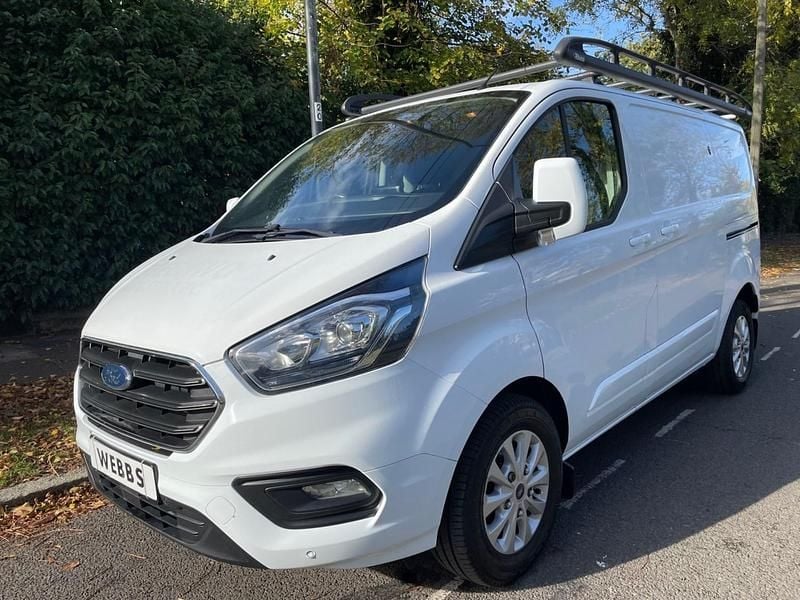 Used Ford Transit Custom Limited 130 HP (95 kW) 2019 White Van
