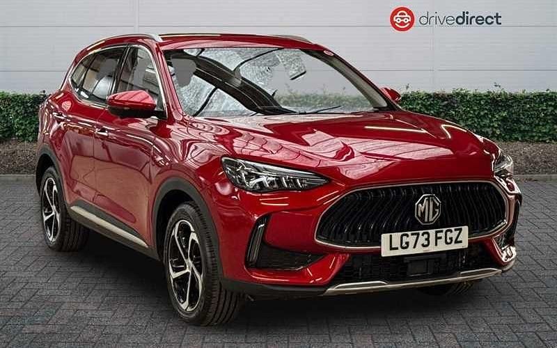 Tri coat dynamic red Used 2023 MG HS SE SUV | £15,150 (Fair price) - Image 1/4