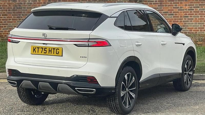 New MG HS SE 170 HP (125 kW) 2026 White SUV