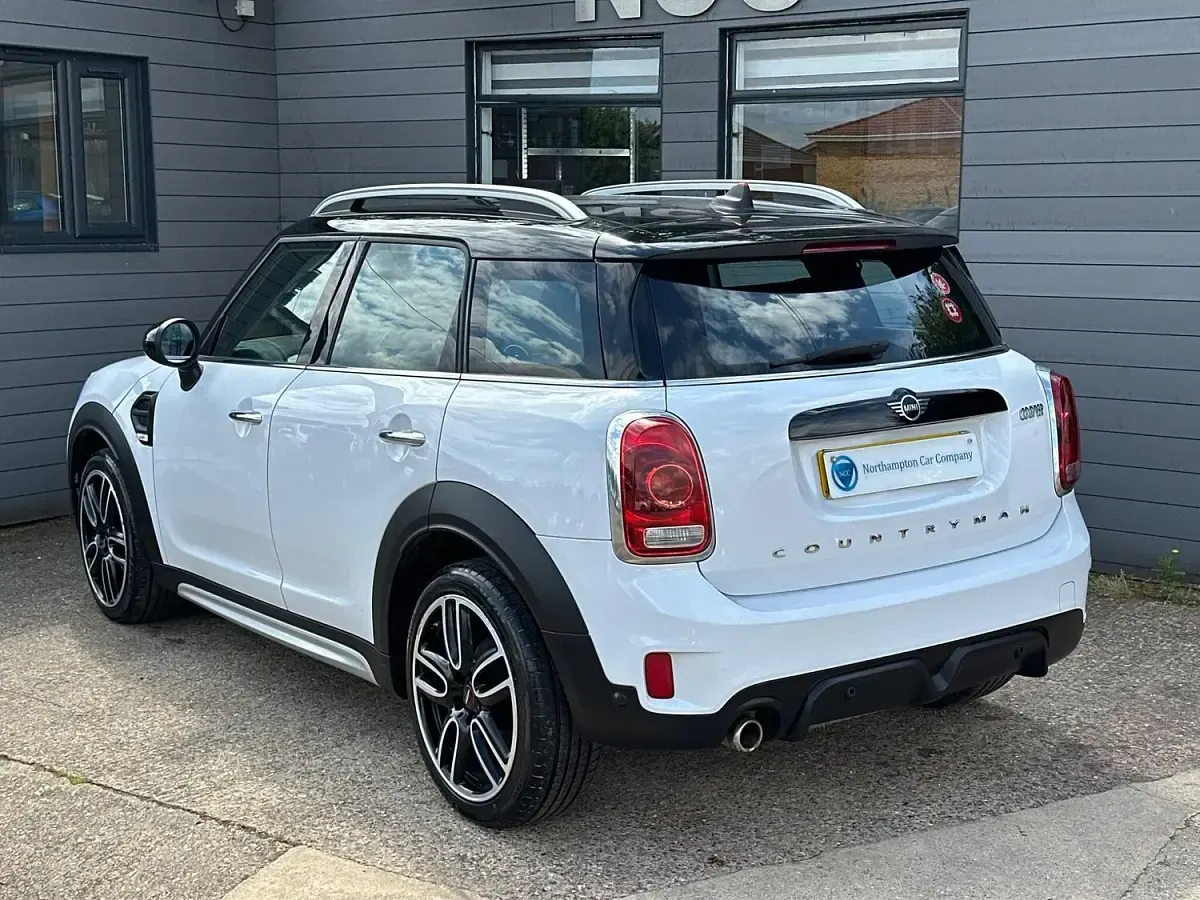 Used Mini Cooper Sport 2019 White Hatchback