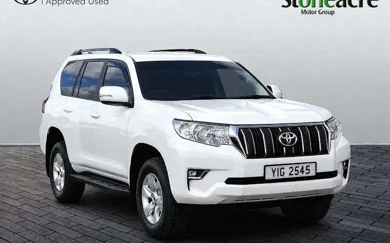 Used Toyota Land Cruiser Active 204 HP (150 kW) 2023 Estate