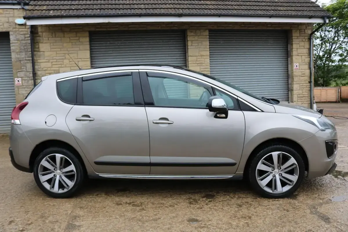 Used Peugeot 3008 Allure 2015 Grey Estate