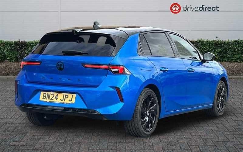 Used Vauxhall Astra S 131 HP (96 kW) 2024 Blue Hatchback