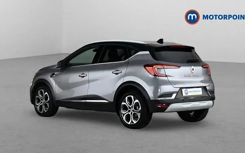 Used Renault Captur Techno 91 HP (66 kW) 2023 Grey/black SUV