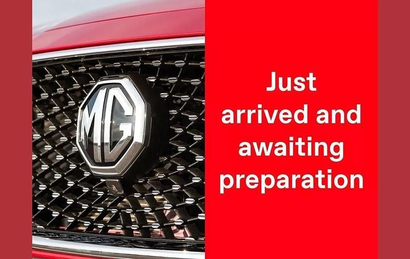 Silver Used 2023 MG HS Trophy SUV | £15,495 (Fair price) - Image 1/4
