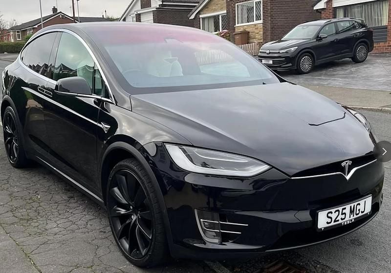 Black Used 2017 Tesla Model X SUV | £22,999 (Super price) - Image 1/1