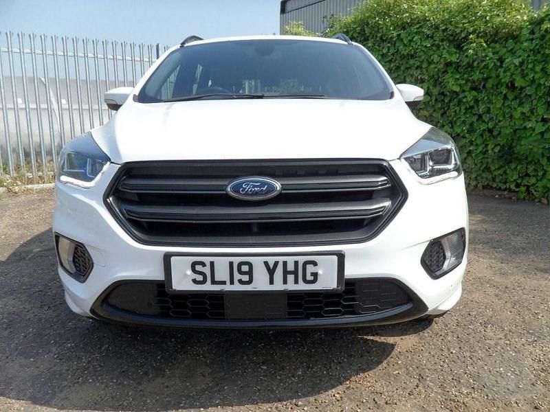 Used Ford Kuga ST-Line X 120 HP (88 kW) 2019 White SUV