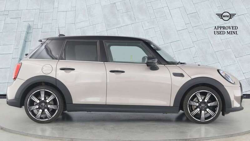 Used Mini Cooper Exclusive 134 HP (98 kW) 2023 Grey Hatchback