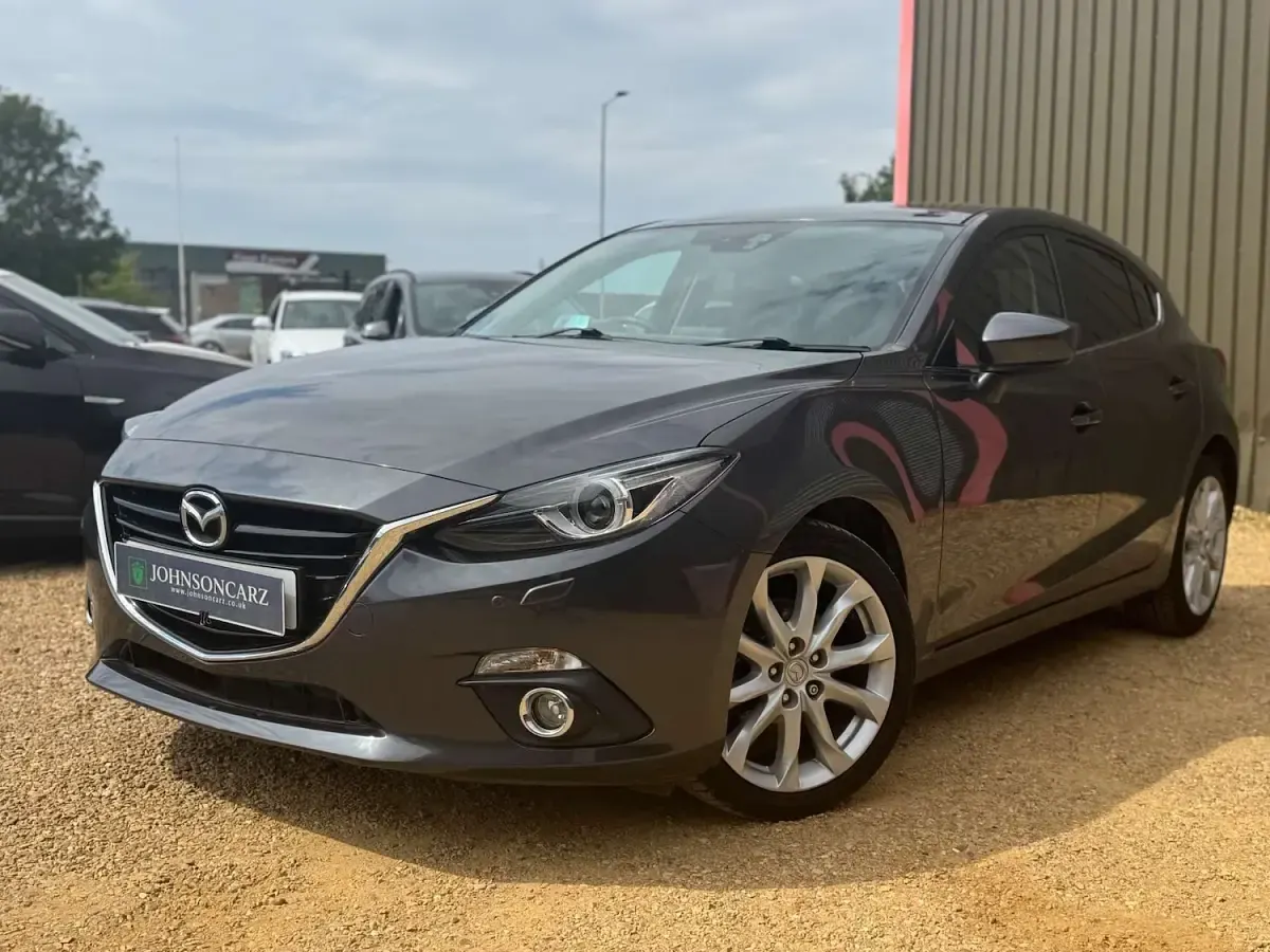 Used Mazda 3 Inclusive 120 HP (88 kW) 2014 Grey Hatchback
