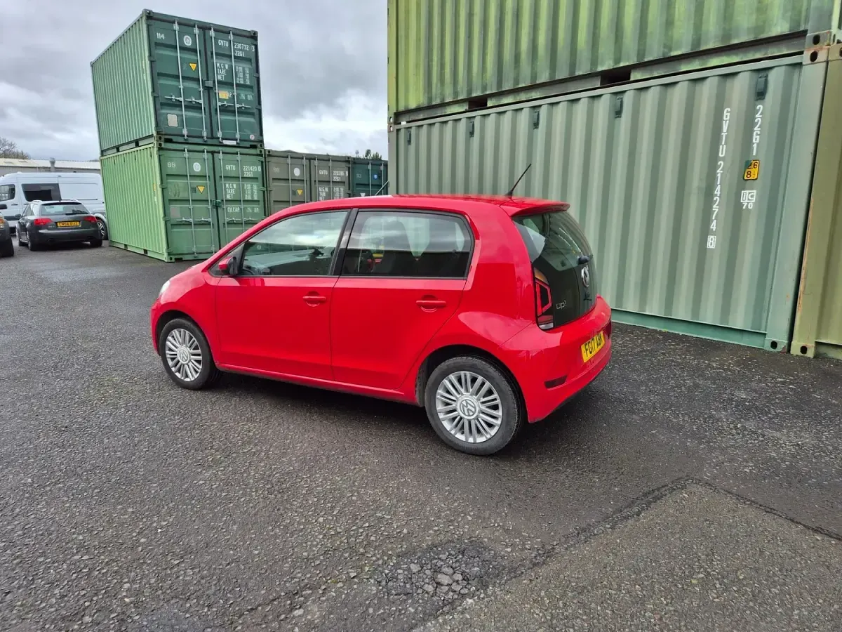 Used VW up! move up! 60 HP (44 kW) 2017 Red Hatchback