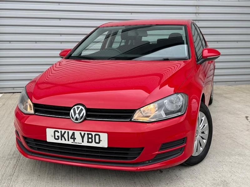 Used VW Golf VII S 2014 Red Hatchback