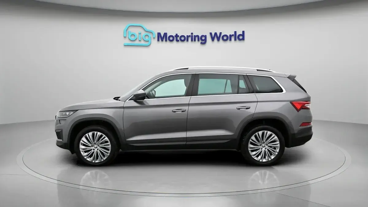 Used Skoda Kodiaq SE L Executive 150 HP (110 kW) 2023 Grey SUV