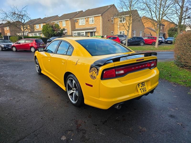 Used Dodge Charger 475 HP (349 kW) 2012 Yellow Sedan