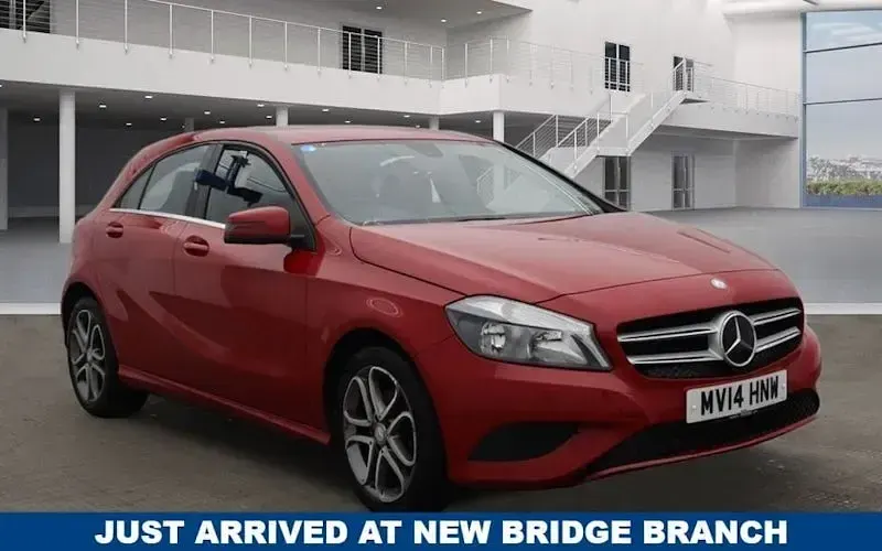 Used Mercedes A180 122 HP (89 kW) 2013 Hatchback