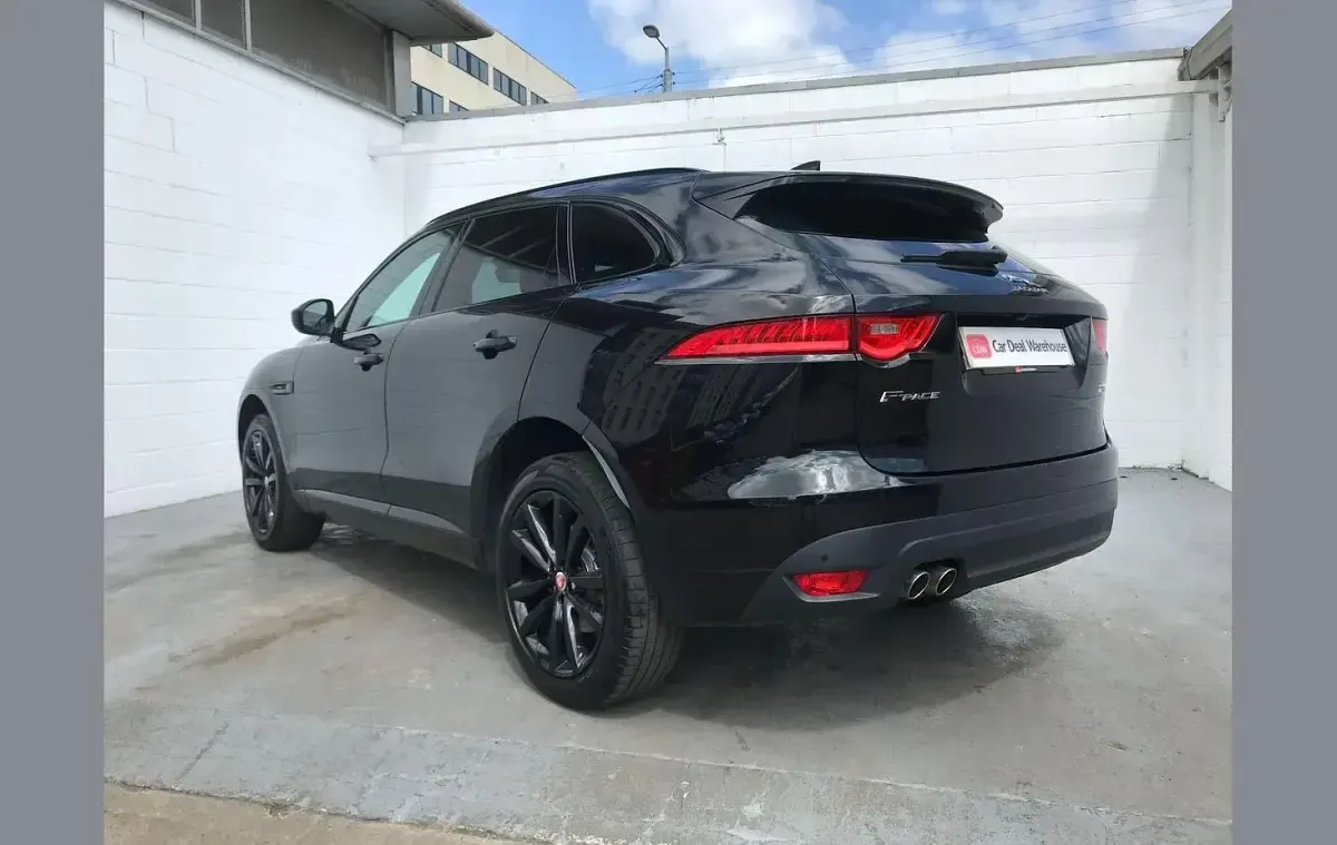Used Jaguar F-Pace Chequered Flag 177 HP (130 kW) 2020 Black SUV