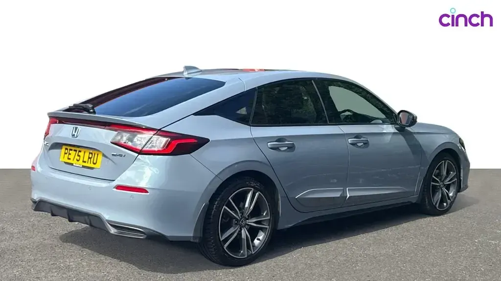 Used Honda Civic Advance 180 HP (132 kW) 2025 Solid  sonic grey Hatchback