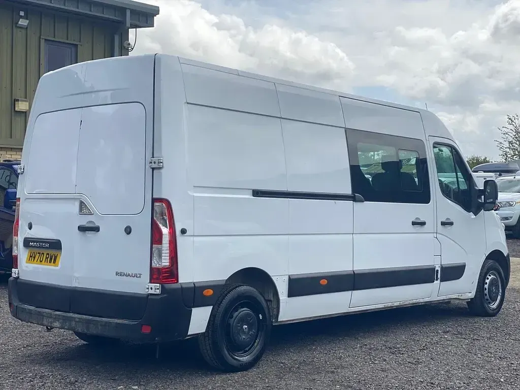 Used Renault Master Business 2020 White MPV