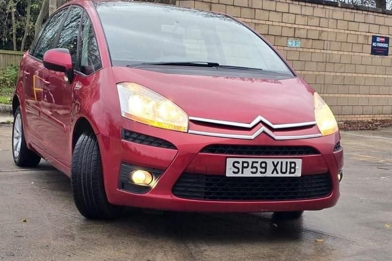 Used Citroën C4 Picasso VTR Sport 2009 Red MPV
