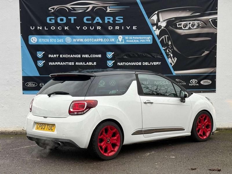 Begagnad Citroën DS3 155 HK (114 kW) 2013 Vit Halvkombi