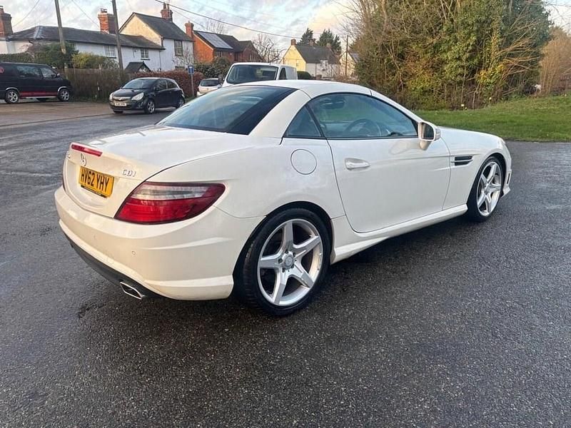 Begagnad Mercedes SLK250 AMG 2012 Vit Cab
