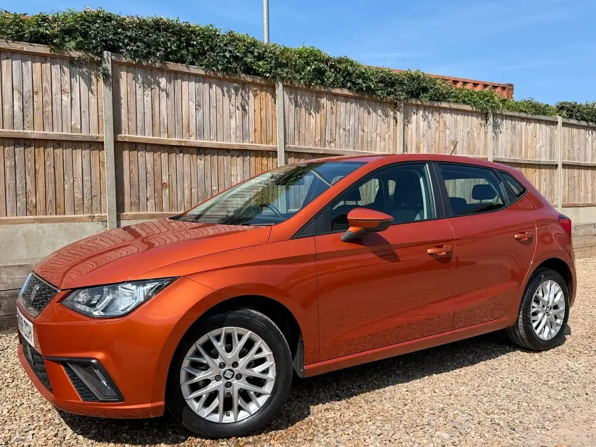 Used Seat Ibiza SE Technology 80 HP (58 kW) 2019 Orange Hatchback