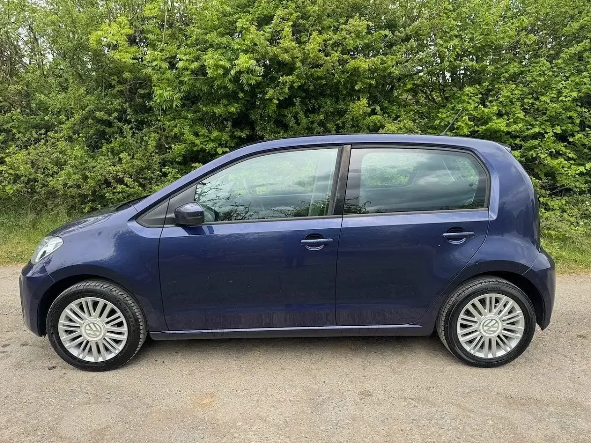 Usado VW up! move up! 60 HP (44 kW) 2018 Azul Citadino