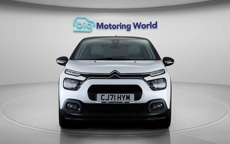 Used Citroën C3 PureTech 83 HP (61 kW) 2022 White Hatchback
